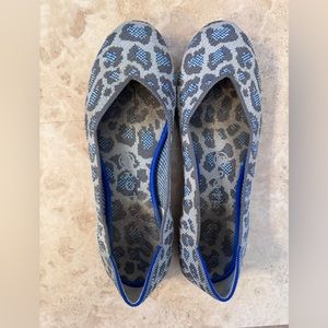 Rothy’s Grey Spotted Flat
